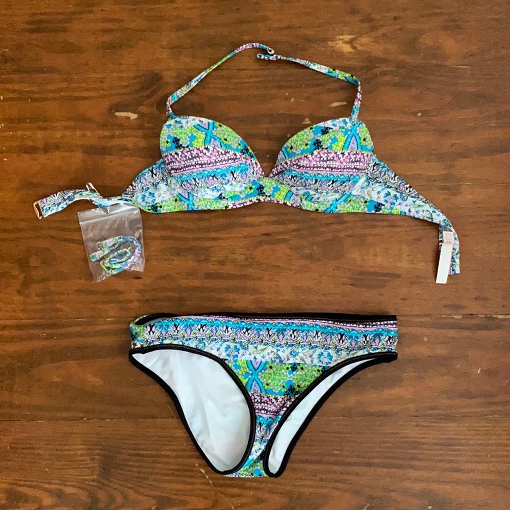 Victoria’s Secret Bikini